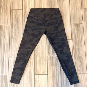 Lululemon High Rise Camo Leggings - Women's 10